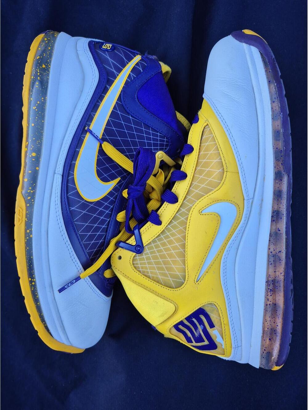 Nike Lebron 7 Qs Media Day Cw2300-500 Men Size 11- Pre owned